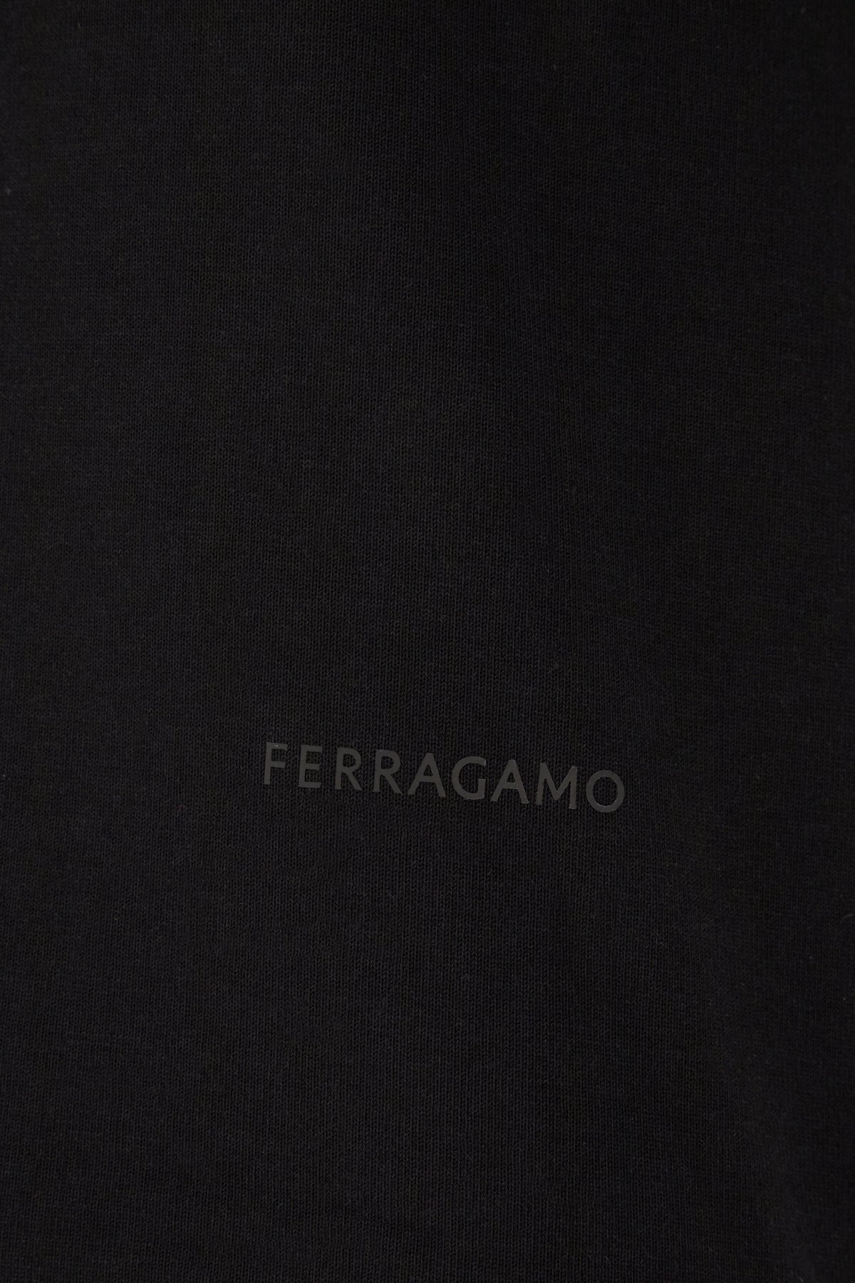 T-SHIRT_765439_008_Image_3