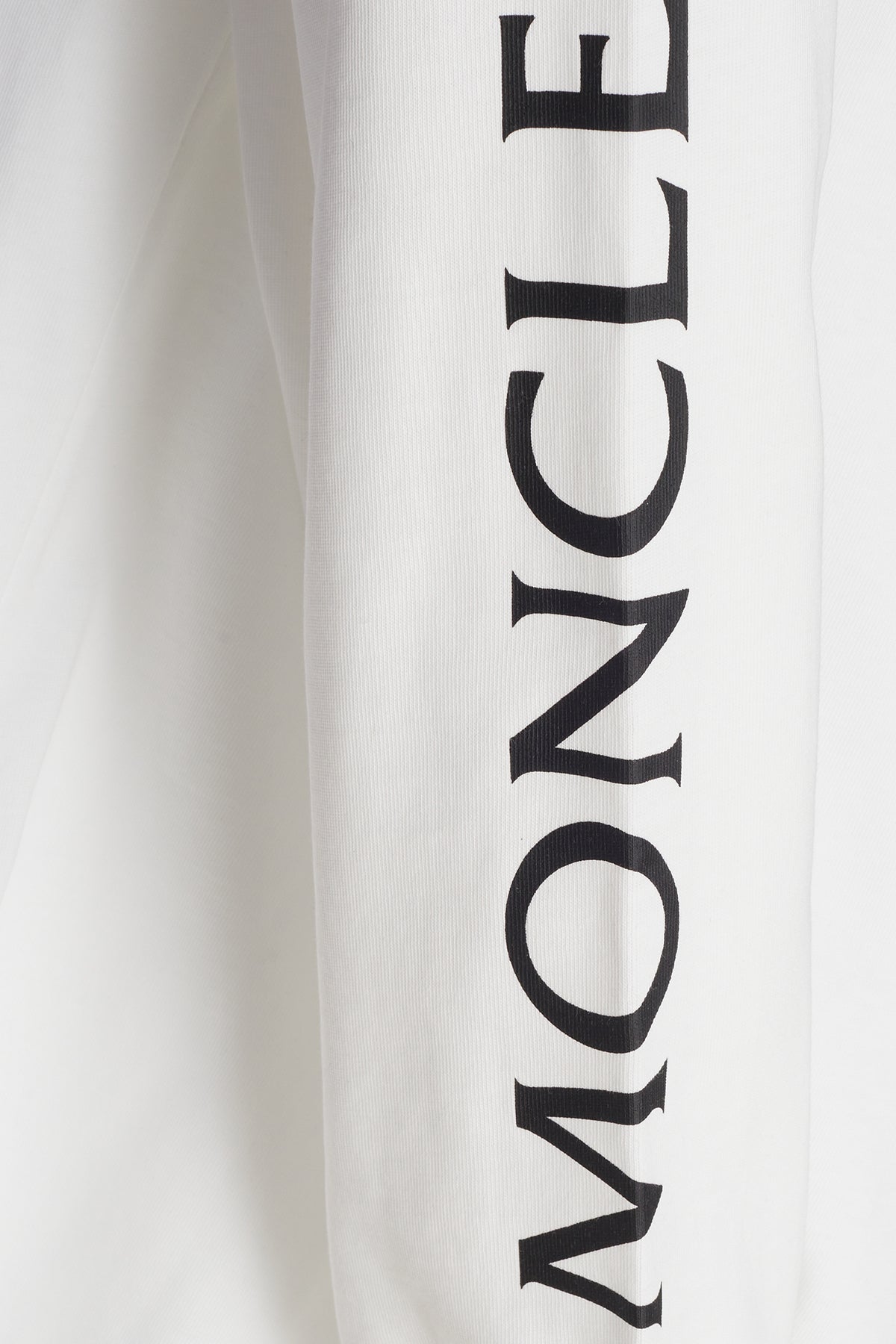 T-SHIRT_8D00001M2546_001_Image_3