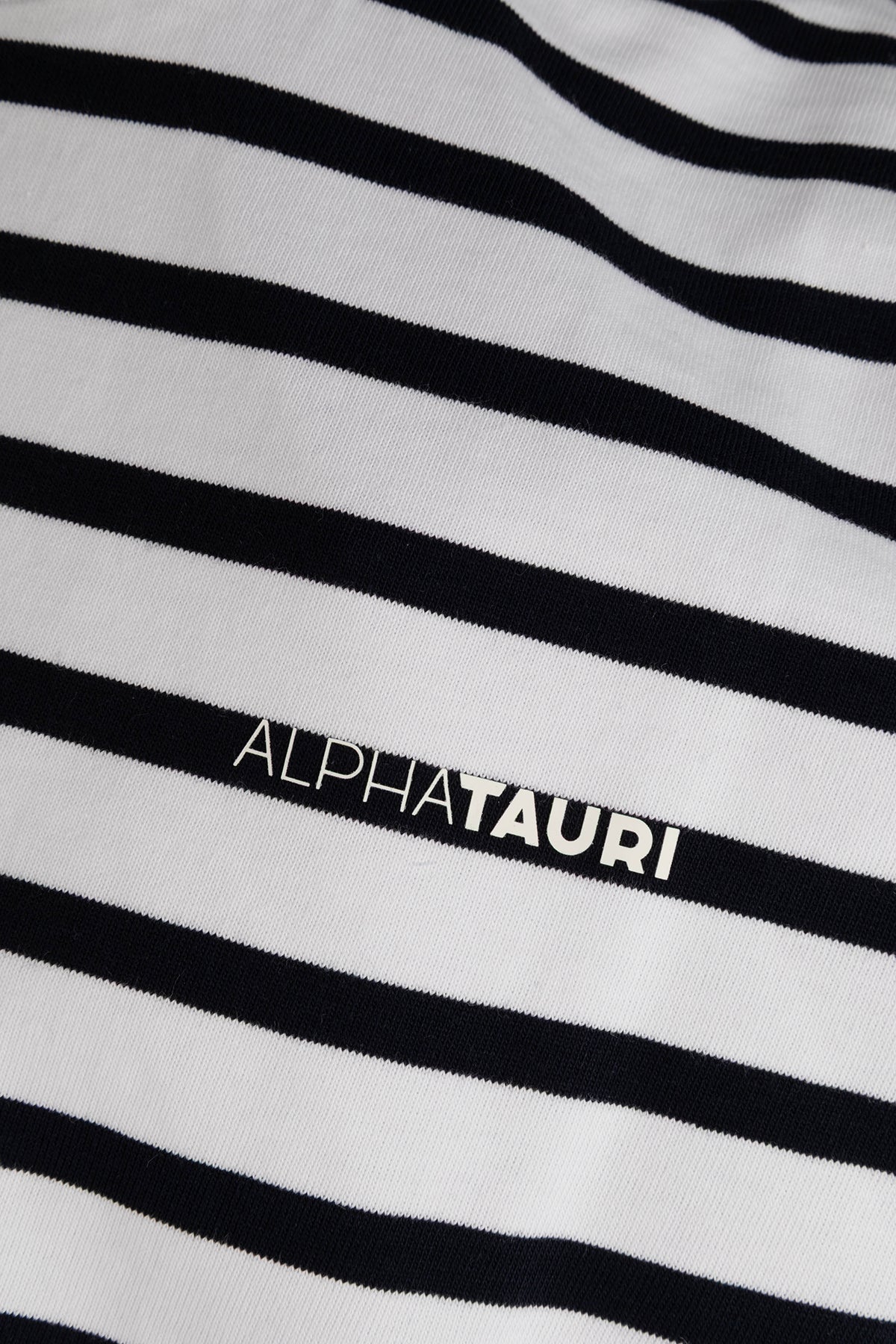 T-SHIRT_ATA260105_UF01_Image_3