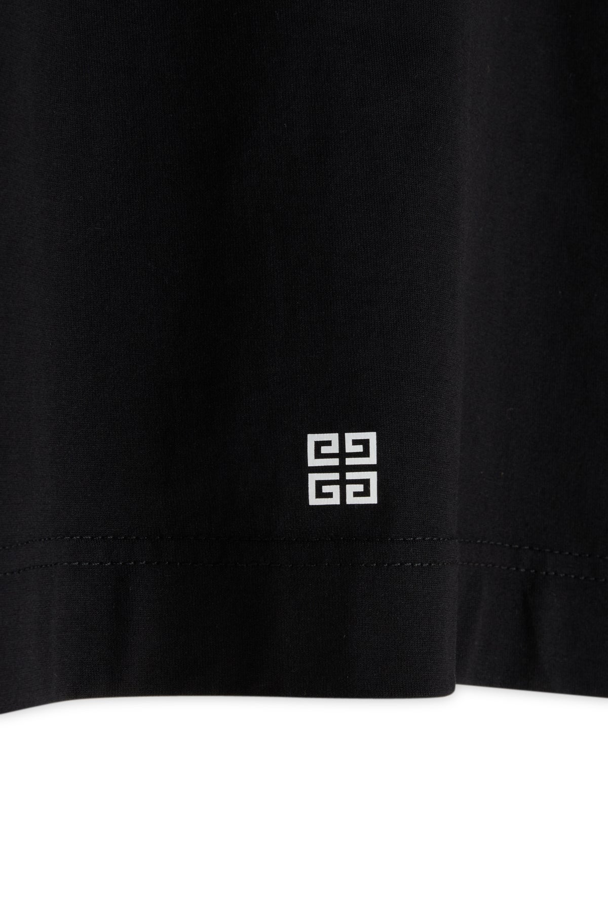 T-SHIRT_BM716R3YAA_001_Image_3