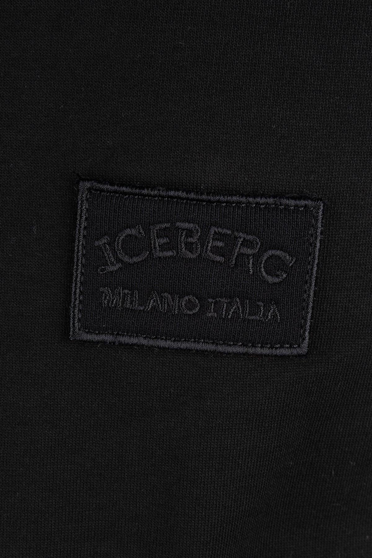 T-SHIRT_F0726304_9000_Image_3