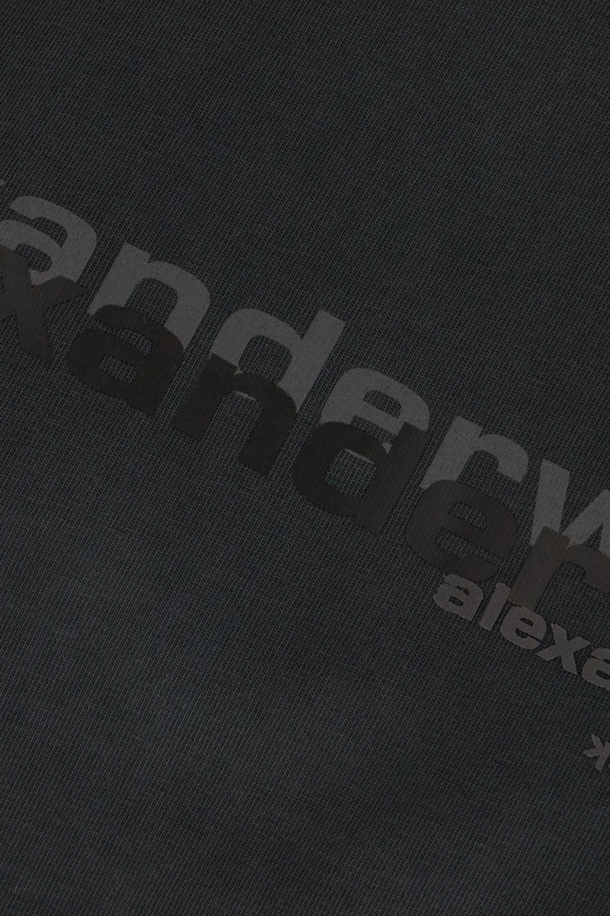 T-SHIRT_UCC3251847_011_Image_3