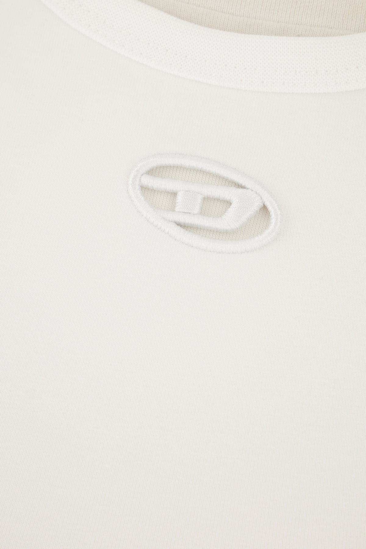 TOP_A199120AFAA_100_Image_3
