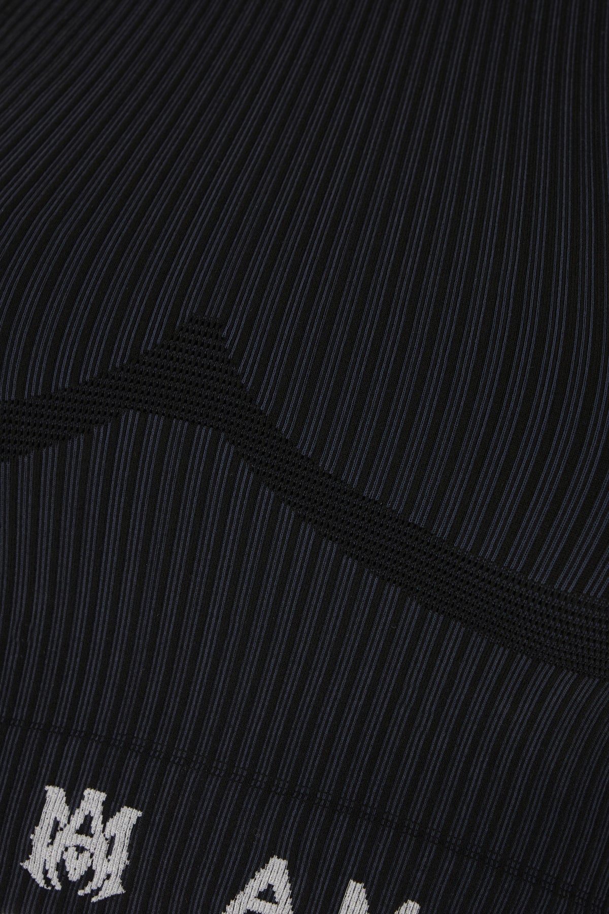 TOP_AWAWRA1004_BLACK_Image_3