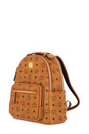 ZAINI_MMKAAVE08_CO_Image_1