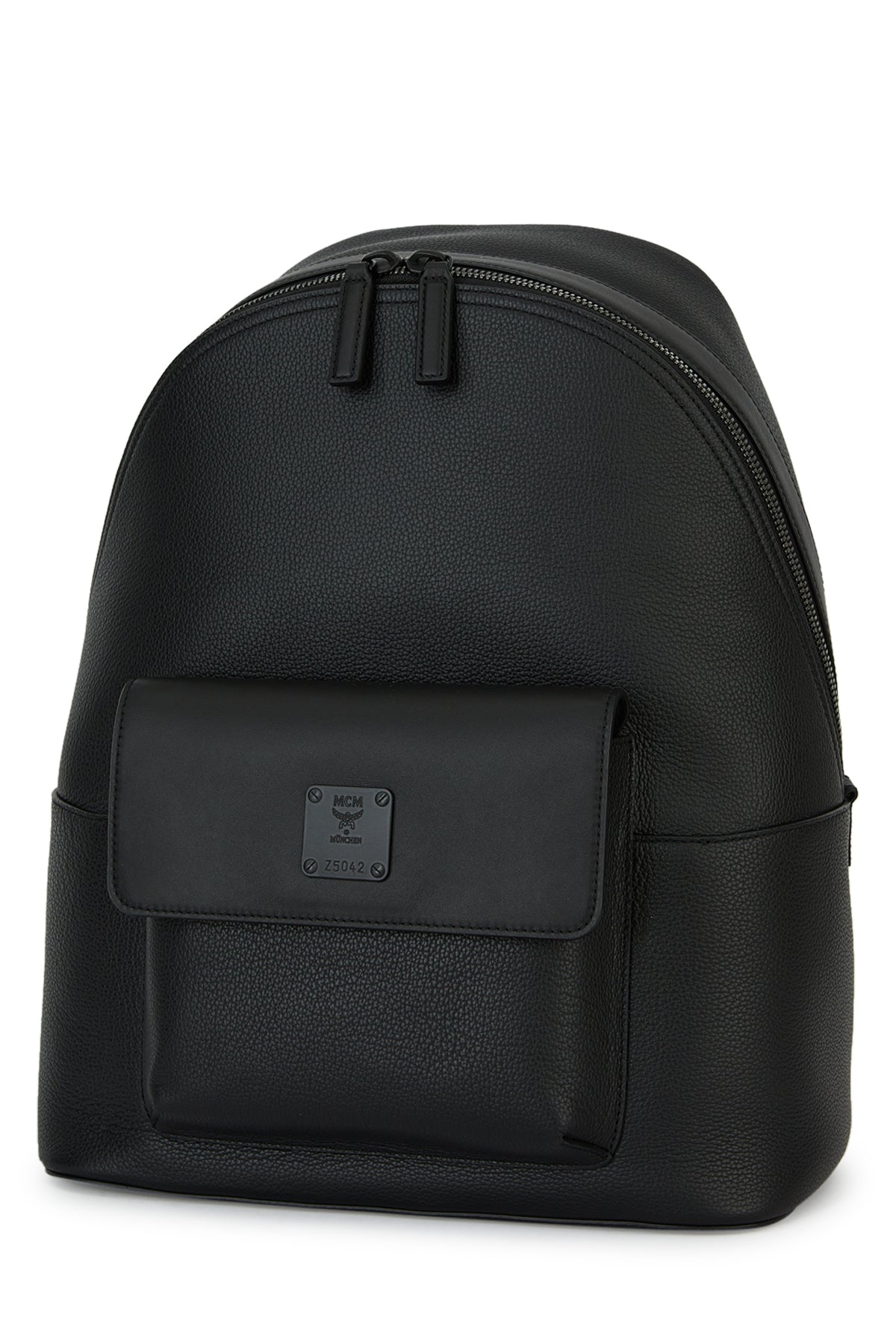 ZAINI_MMKCAVE01_BK_Image_2